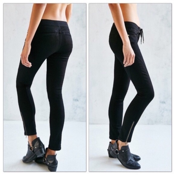 BDG Ankle Zipper Tie Front Jeans - Picture 2 of 8